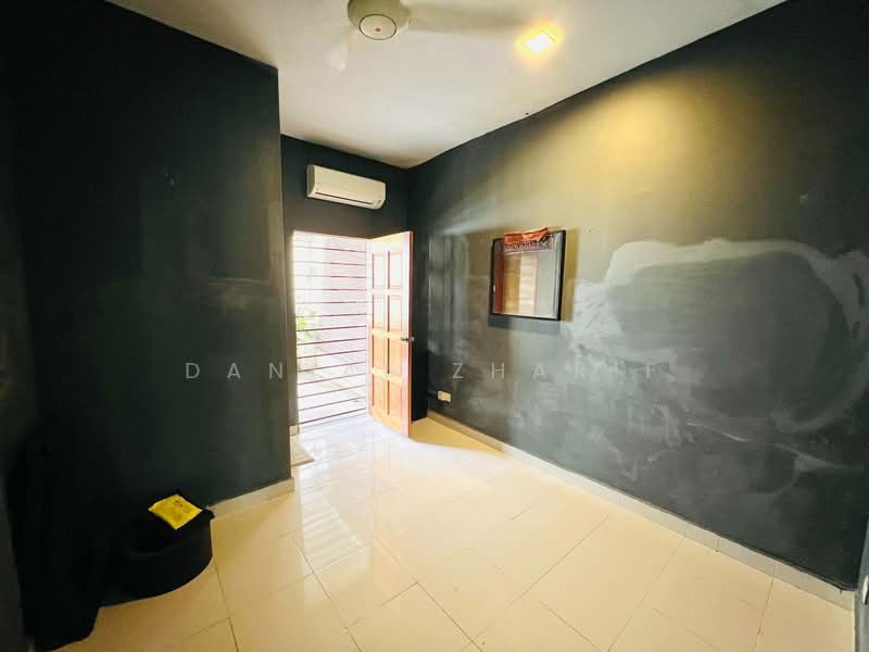 Rumah Teres 2-Tingkat untuk Dijual di Taman Pelangi Semenyih 2 (Semenyih) - Danial Zharif - Interior - PropertyGuru.com.my
