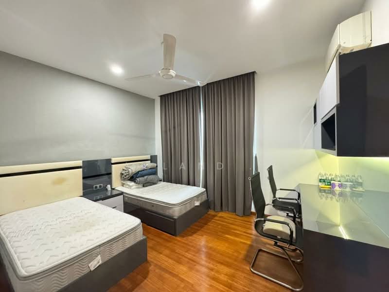 Bungalow for Rent in Senibong (Permas Jaya) - Yoland . - Bedroom - PropertyGuru.com.my