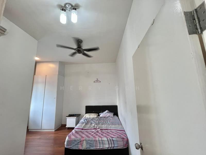 Apartment for Sale at Nusa Heights (Nusa Puncak) - Herry Goh - Bedroom - PropertyGuru.com.my