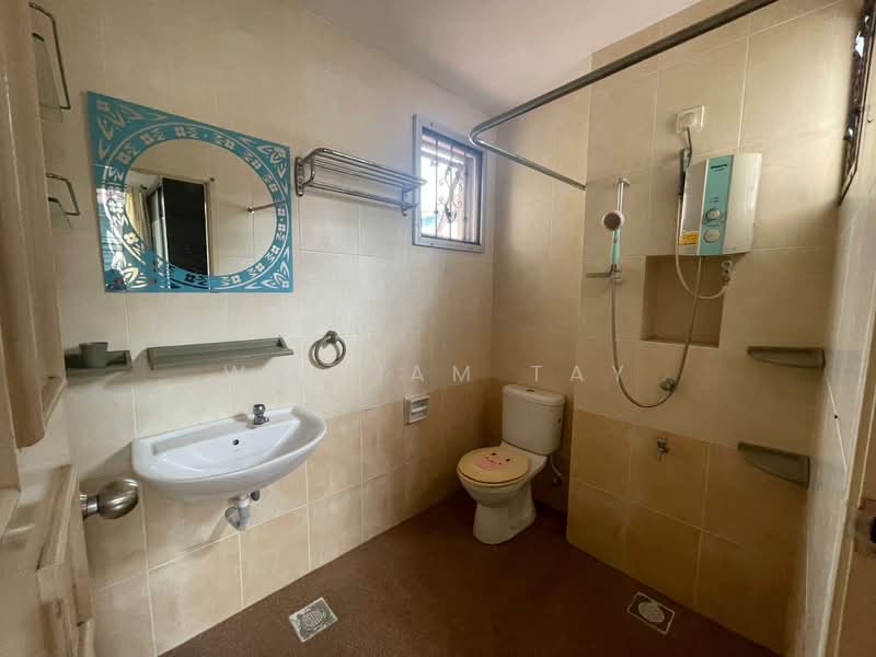 Rumah Berkembar untuk Dijual di Austin Heights (Tebrau) - William Tay - Bathroom - PropertyGuru.com.my