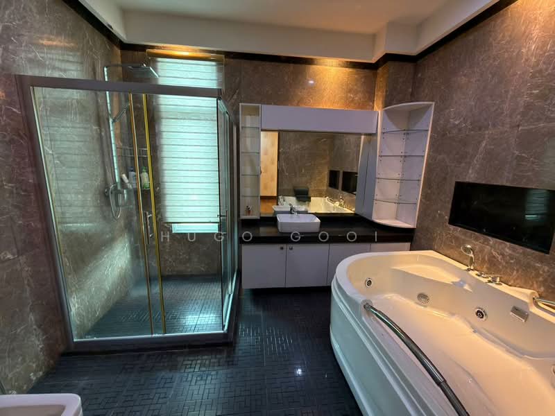 Bungalow for Sale in Cheras (Selangor) - Hugo Gooi - Bathroom - PropertyGuru.com.my