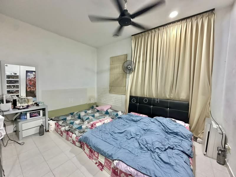 2-storey Terraced House for Sale in Skudai (Johor) - Herry Goh - Bedroom - PropertyGuru.com.my