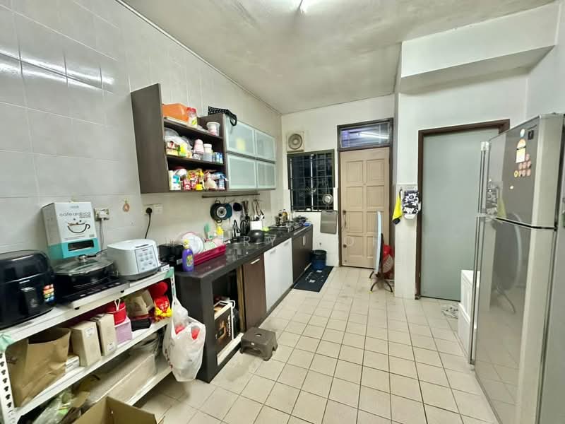 2-storey Terraced House for Sale in Skudai (Johor) - Herry Goh - Kitchen - PropertyGuru.com.my