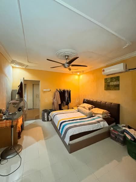Rumah Teres 2 Tingkat untuk Dijual di Bandar Baru Kundang (Rawang) - SK Luk - Bedroom - PropertyGuru.com.my