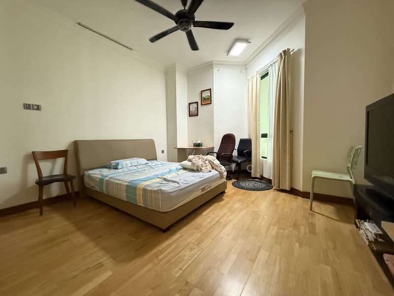 Kondominium untuk Dijual di The Regency Condominium - Lim Eunice - Bedroom - PropertyGuru.com.my