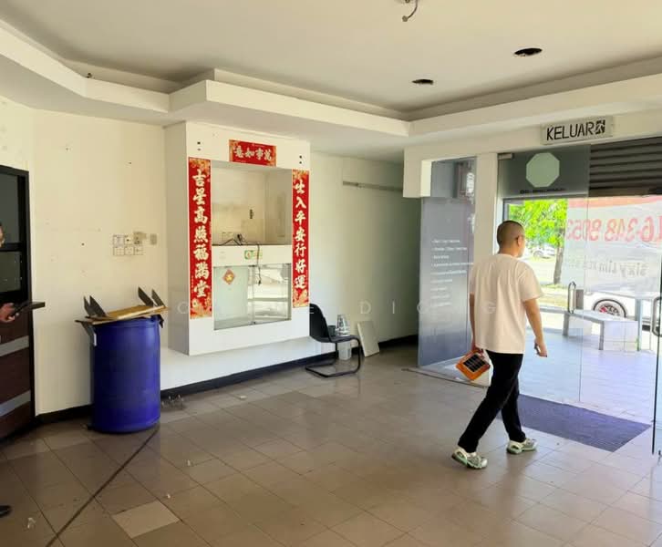 Kedai / Pejabat untuk Disewa di Kuala Lumpur (Kuala Lumpur) - Joanne Diong - Entrance - PropertyGuru.com.my