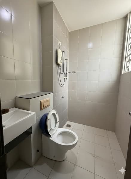 Semi-Detached House for Sale in Bayan Baru (Penang) - Pen Teo - Bathroom - PropertyGuru.com.my