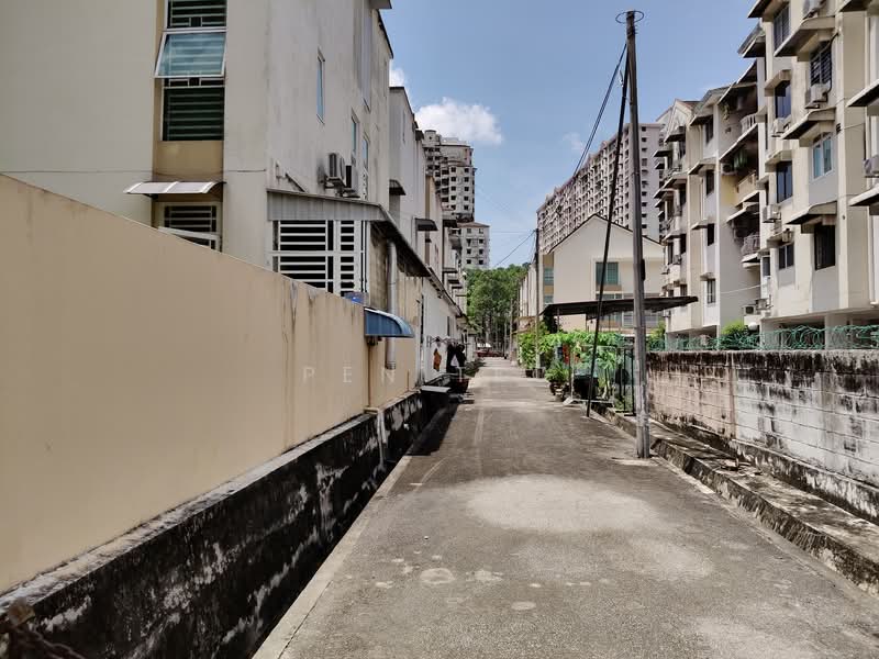 Semi-Detached House for Sale in Bayan Baru (Penang) - Pen Teo - Back Lane  - PropertyGuru.com.my