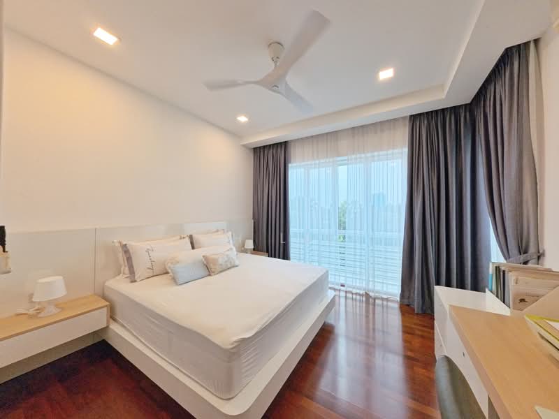 Kondominium untuk Dijual di Surian Residences - KH LEE - PropertyGuru.com.my