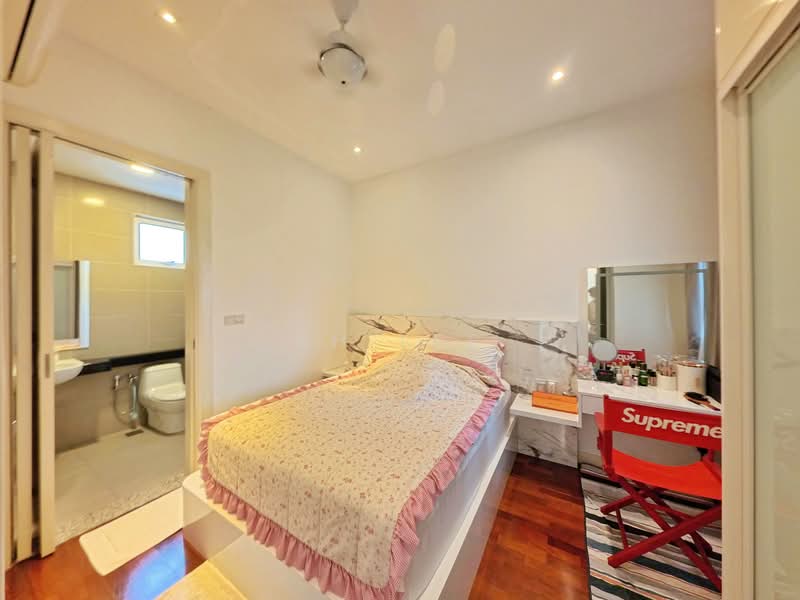 Kondominium untuk Dijual di Surian Residences - KH LEE - PropertyGuru.com.my