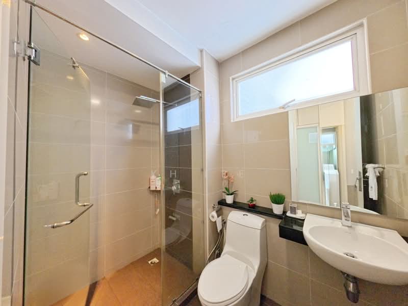 Kondominium untuk Dijual di Surian Residences - KH LEE - PropertyGuru.com.my