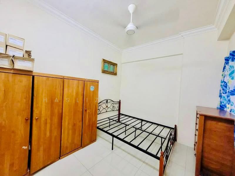 Apartment for Sale at Residensi Melor - Hasliza Hassan - Bedroom - PropertyGuru.com.my