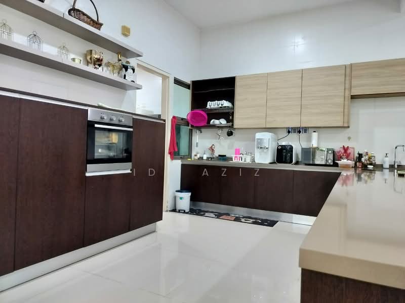 Semi-Detached House for Rent in Iskandar Puteri (Nusajaya) (Johor) - Ida Aziz - Kitchen - PropertyGuru.com.my