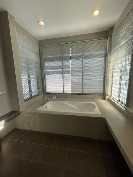 Rumah Berkembar untuk Dijual di Horizon Hills (Iskandar Puteri (Nusajaya)) - Shin . - Bathroom - PropertyGuru.com.my