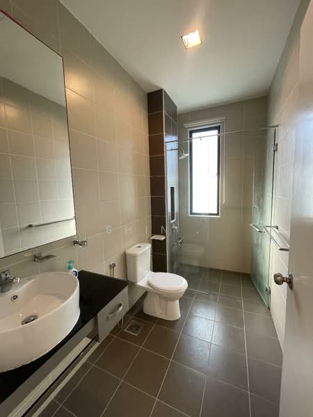 Rumah Berkembar untuk Dijual di Horizon Hills (Iskandar Puteri (Nusajaya)) - Shin . - Bathroom - PropertyGuru.com.my