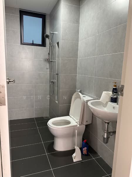 Kondominium untuk Disewa di M Vista - Vincent Tan - Bathroom - PropertyGuru.com.my