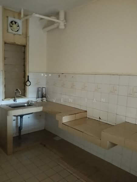 Pangsapuri untuk Dijual di Nova II - Kelven Tan - Kitchen - PropertyGuru.com.my