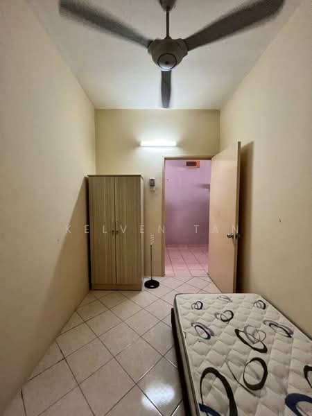 Apartment for Rent at Bayu Puteri - Kelven Tan - Bedroom - PropertyGuru.com.my