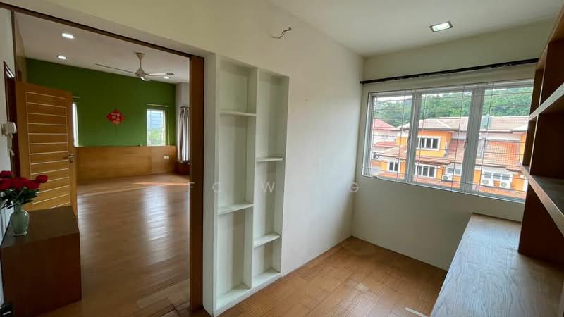 Rumah Berkembar untuk Dijual di Seri Aman Heights (Sungai Buloh) - FC Wong - Interior - PropertyGuru.com.my