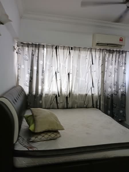 Condominium for Rent at Faber Ria - Juliet . - Bedroom - PropertyGuru.com.my