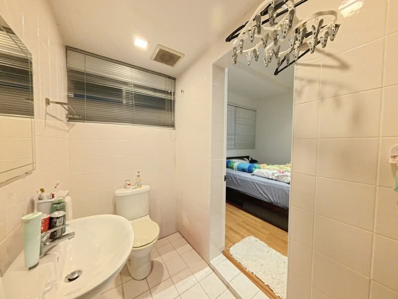 Condominium for Sale at The Plaza Condominium - KH LEE - Bathroom - PropertyGuru.com.my