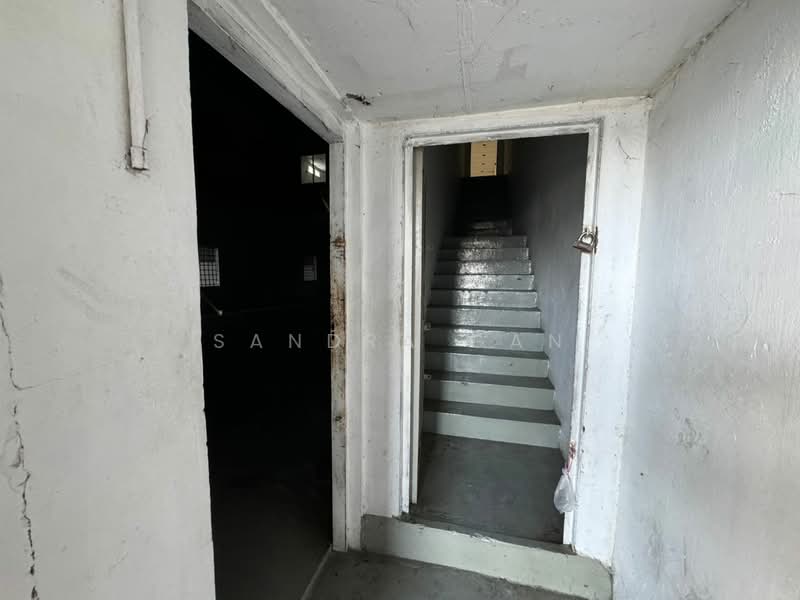 Semi-D Factory for Rent in Masai (Johor) - Sandra Gan - Corridor - PropertyGuru.com.my