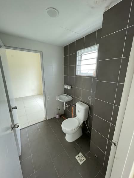 Kondominium untuk Dijual di Imperial Residence - Addy Ng - Bathroom - PropertyGuru.com.my