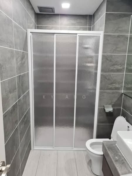 Service Residence for Sale at Bell Suites - KY Ang - Bathroom - PropertyGuru.com.my