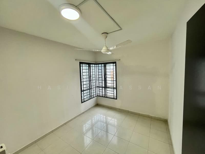 Apartment for Sale at Residensi Laguna Biru 2 - Hasliza Hassan - Interior - PropertyGuru.com.my