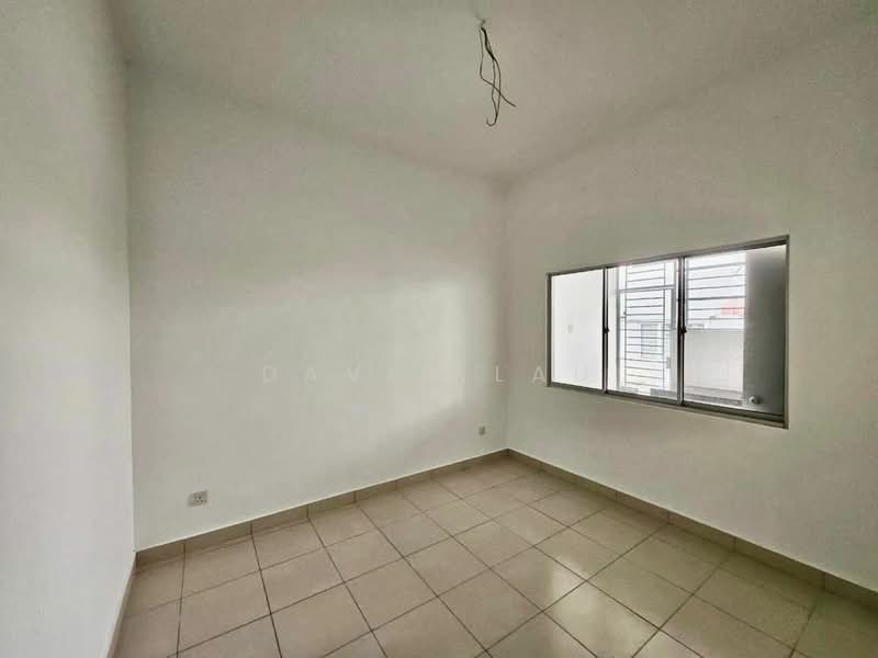 Rumah Teres 2 Tingkat untuk Dijual di Taman Seri Austin (Tebrau) - David Lau - PropertyGuru.com.my