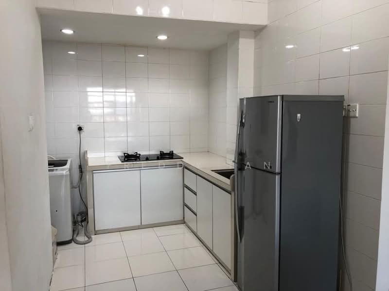 Pangsapuri untuk Dijual di The Pulse Condominium - Freddy Tan - Kitchen - PropertyGuru.com.my