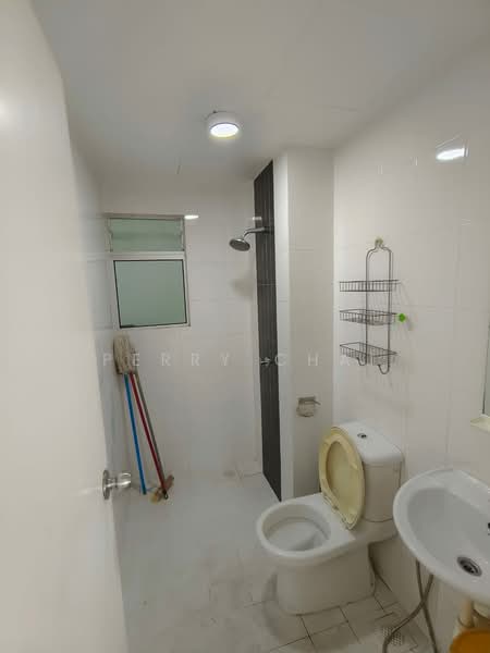 Kondominium untuk Disewa di Plaza Menjalara - Perry Chai - Bathroom - PropertyGuru.com.my