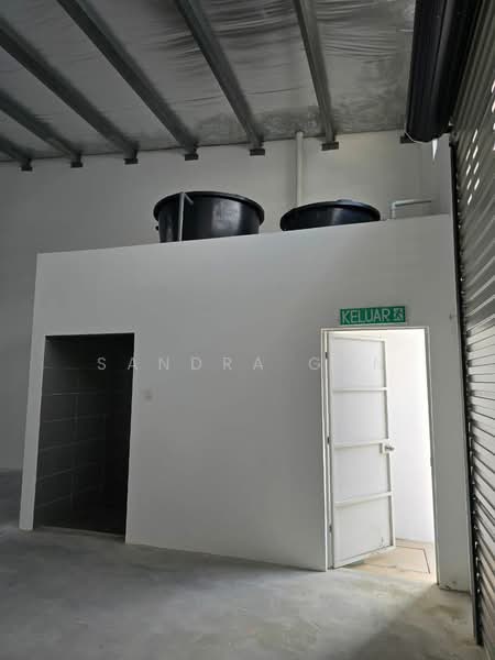 Terrace Factory for Rent in Taman Legenda Putra (Kulai) - Sandra Gan - Entrance - PropertyGuru.com.my