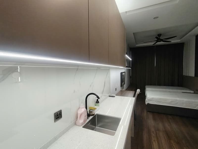 Servis Apartment untuk Dijual di The Park 2 - HL Lau - Kitchen - PropertyGuru.com.my
