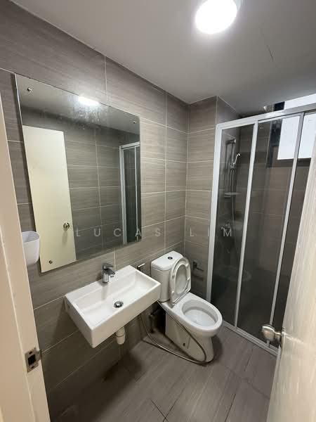 Servis Apartment untuk Dijual di Lexa Residence @ The Quartz WM - Lucas Lim - Bathroom - PropertyGuru.com.my