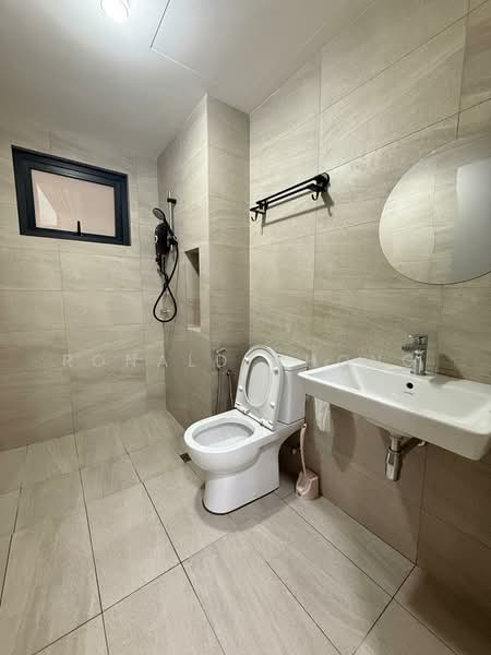 Kondominium untuk Disewa di Skyline KL - Ronald Chong - Bathroom - PropertyGuru.com.my