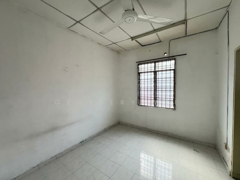 Rumah Teres 2 Tingkat untuk Disewa di Taman Merdeka (Batu Berendam) - Geoffery Wee - Interior - PropertyGuru.com.my