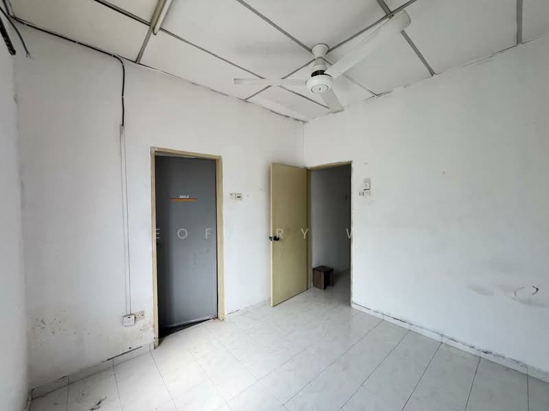 Rumah Teres 2 Tingkat untuk Disewa di Taman Merdeka (Batu Berendam) - Geoffery Wee - Interior - PropertyGuru.com.my