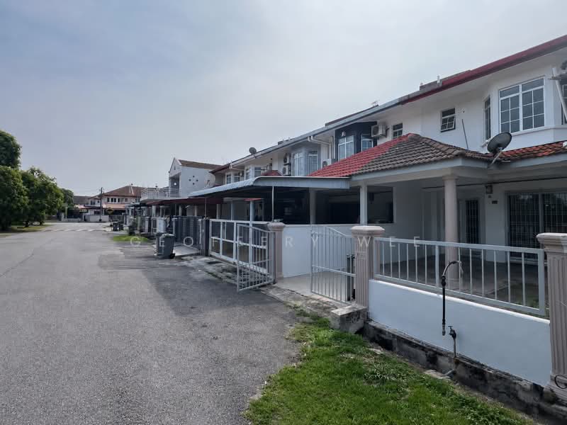 Rumah Teres 2 Tingkat untuk Disewa di Taman Merdeka (Batu Berendam) - Geoffery Wee - Exterior - PropertyGuru.com.my
