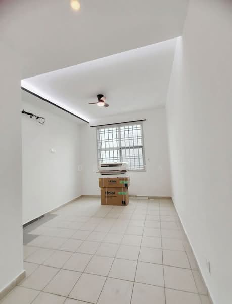 Pangsapuri untuk Disewa di Lake View Suites - Robbie Tan - PropertyGuru.com.my