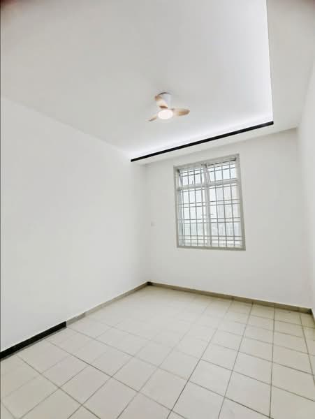 Pangsapuri untuk Disewa di Lake View Suites - Robbie Tan - PropertyGuru.com.my
