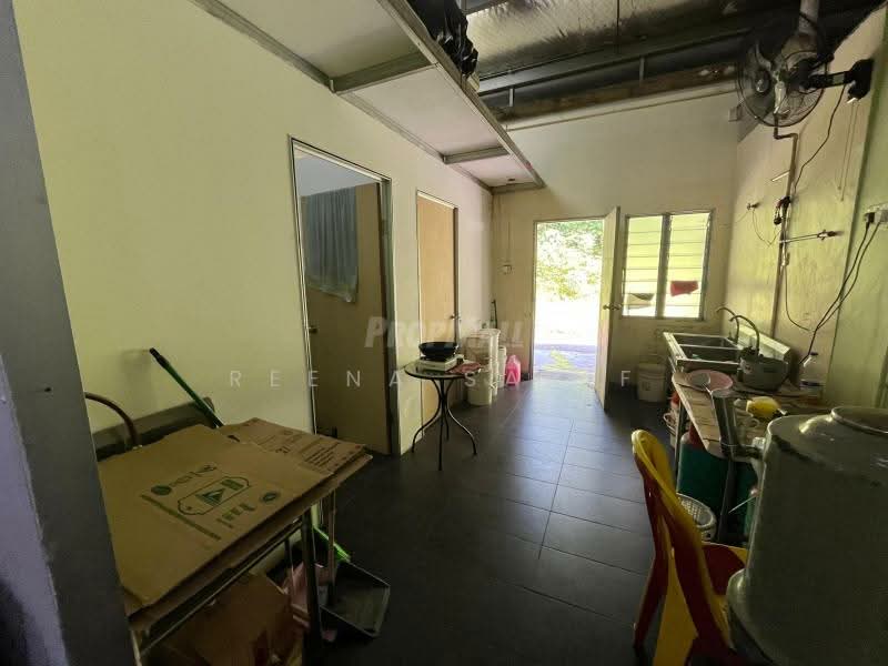 Kedai untuk Dijual di Shah Alam (Selangor) - Reena Sarif - Kitchen - PropertyGuru.com.my