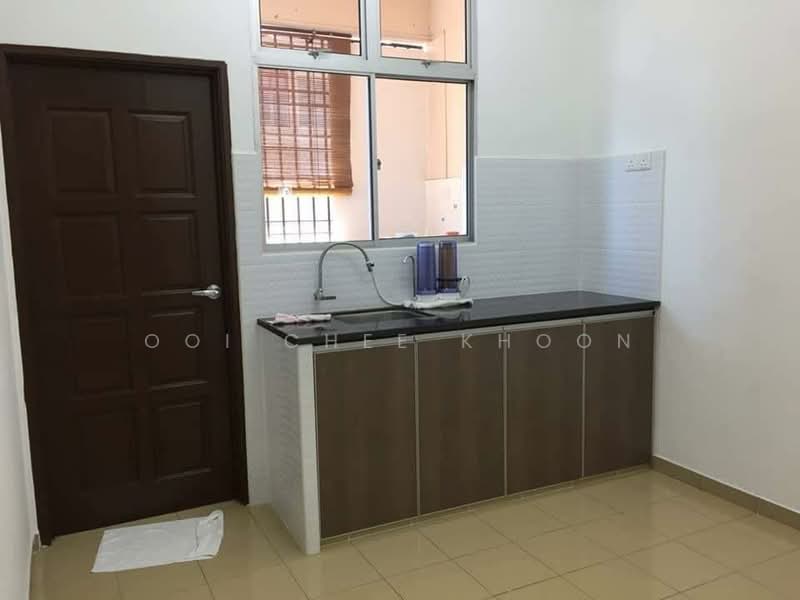 Townhouse for Sale in Butterworth (Penang) - Ooi Chee Khoon - Kitchen - PropertyGuru.com.my