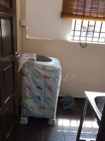 Townhouse for Sale in Butterworth (Penang) - Ooi Chee Khoon - Laundry Yard - PropertyGuru.com.my