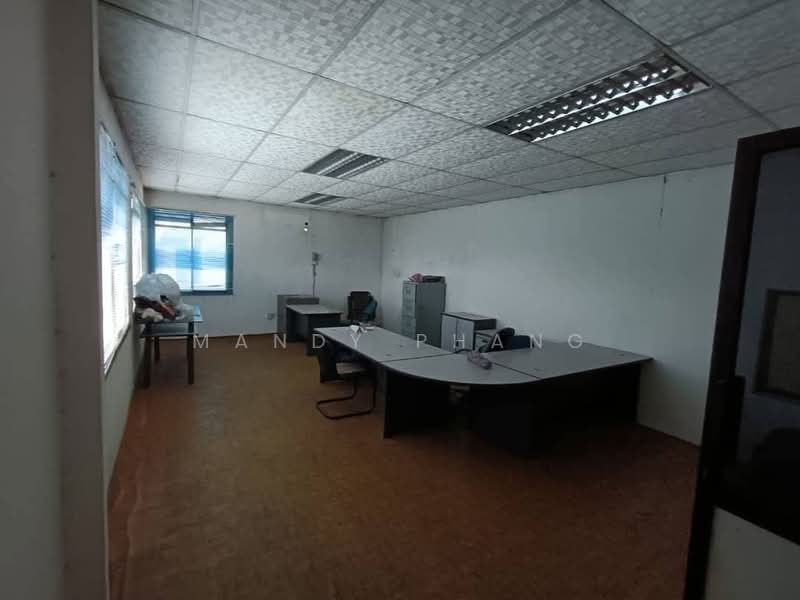 Semi-D Factory for Rent in Menglembu (Perak) - Mandy Phang - Interior - PropertyGuru.com.my