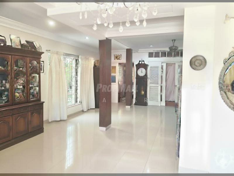 2-storey Terraced House for Sale in Shah Alam (Selangor) - Reena Sarif - Living Room - PropertyGuru.com.my