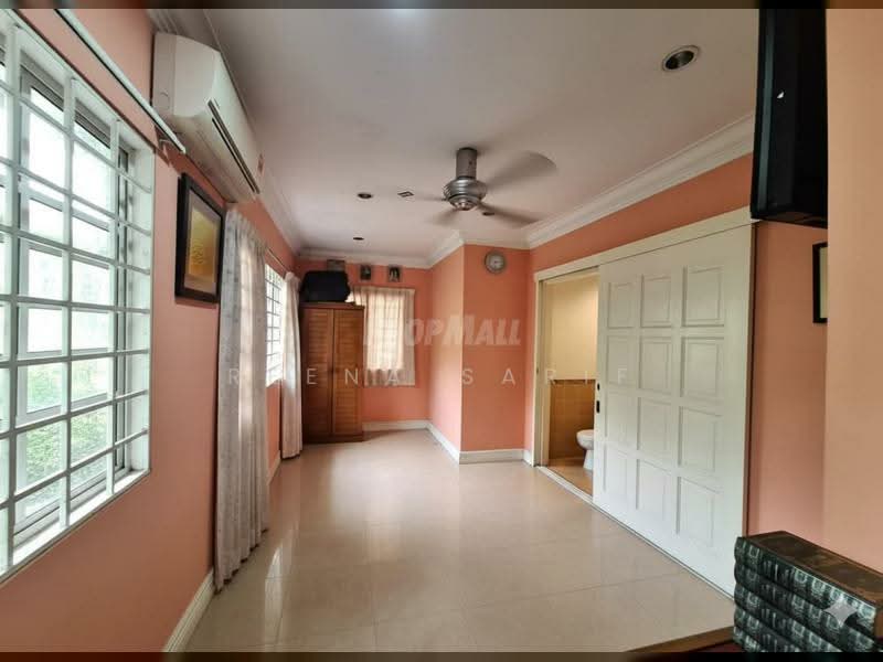 2-storey Terraced House for Sale in Shah Alam (Selangor) - Reena Sarif - Living Room - PropertyGuru.com.my