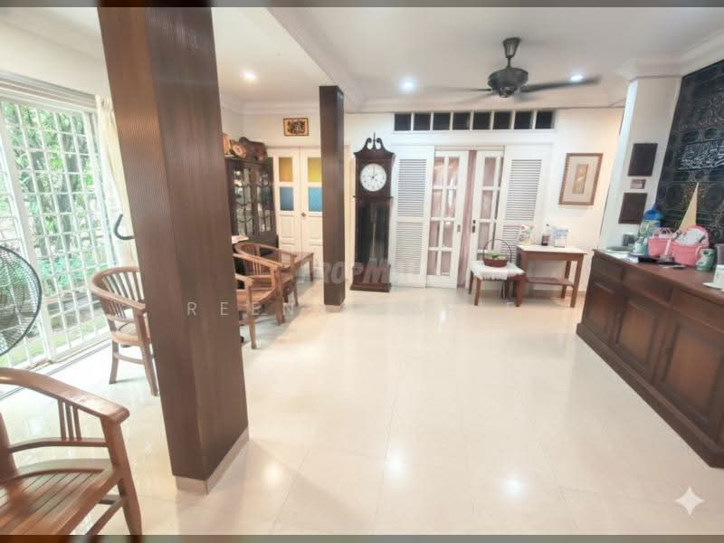 2-storey Terraced House for Sale in Shah Alam (Selangor) - Reena Sarif - Living Room - PropertyGuru.com.my