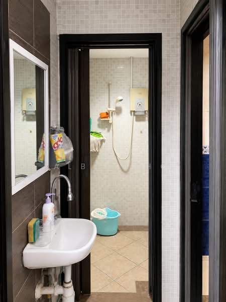Retail Space for Rent in Taman Tun Dr Ismail (Kuala Lumpur) - Albert Ho - Bathroom - PropertyGuru.com.my