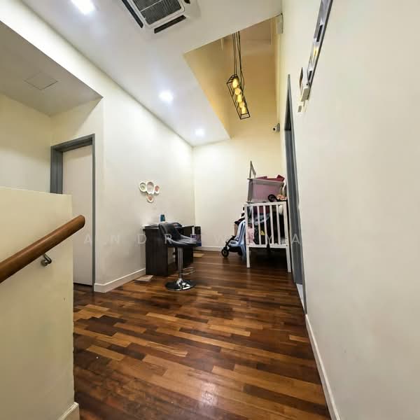 2.5-storey Terraced House for Sale in Cheras (Selangor) - Andrew Yap - Corridor - PropertyGuru.com.my